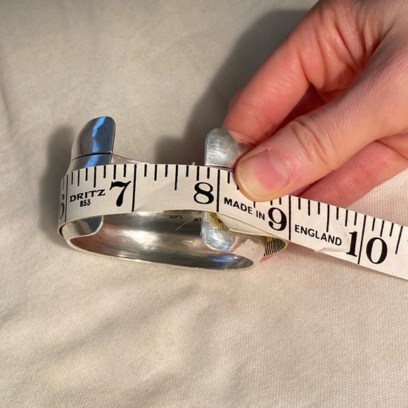 Tillie Jon Vintage Navajo Sterling Silver Cuff - Picture 11 of 11